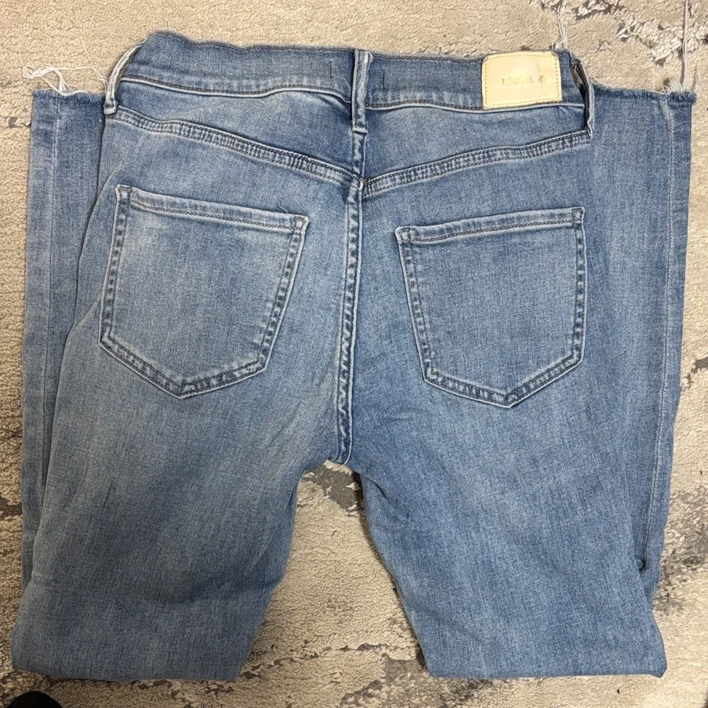 Express Distressed Jeans - Picture 3 of 4